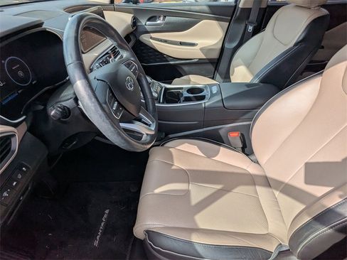 Used 2023 Hyundai Santa Fe Limited w/ Cargo Package image 16