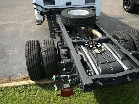 New 2026 Ford F350 Lariat AWD/4WD image 8