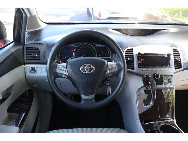 Used 2012 Toyota Venza LE FWD image 10