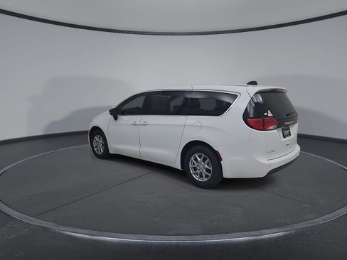 New 2026 Chrysler Voyager LX image 11