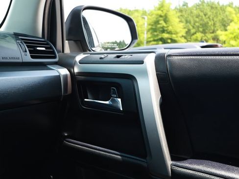 Used 2022 Toyota 4Runner SR5 RWD image 24
