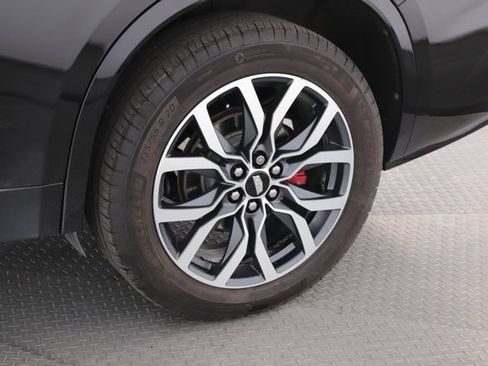 Used 2024 Cadillac XT6 Sport AWD/4WD image 16