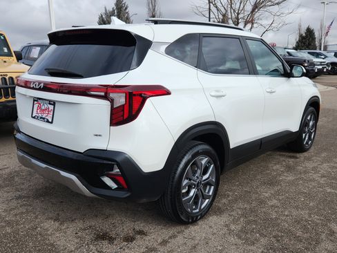 Used 2024 Kia Seltos S image 3