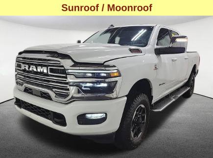 Used 2025 RAM 2500 Laramie AWD/4WD image 5