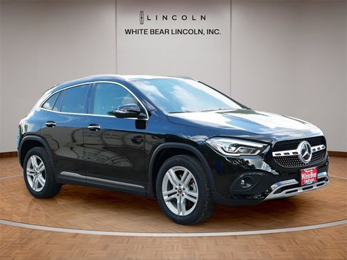 Used 2022 Mercedes-Benz GLA 250 4MATIC image 3