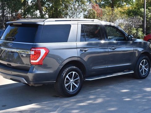 Used 2020 Ford Expedition XLT w/ Equipment Group 202A image 7