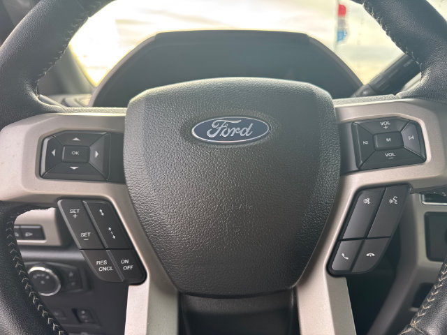 Certified 2018 Ford F350 Lariat w/ Lariat Ultimate Package AWD/4WD image 17