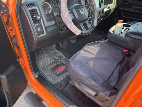 Used 2019 RAM 1500 Express w/ Express Value Package image 6