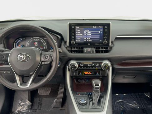 Certified 2020 Toyota RAV4 Limited w/ Limited Grade Weather Package AWD/4WD image 13