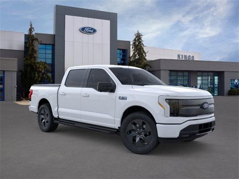 New 2024 Ford F150 Lightning Flash w/ Max Trailer Tow Package image 7