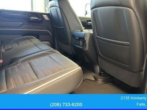 Used 2025 GMC Sierra 2500 AT4X AWD/4WD image 51