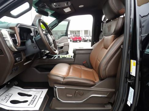 Certified 2024 Ford F250 King Ranch w/ Chrome Package image 29