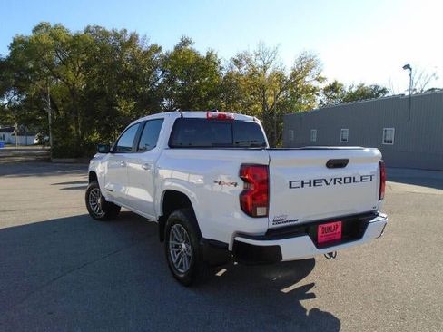 Certified 2024 Chevrolet Colorado LT w/ LT Convenience Package II image 24