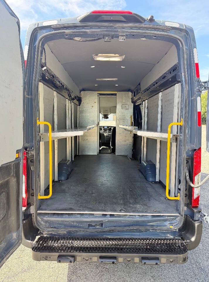 Used 2021 Ford Transit 250 148 High Roof Extended w/ Parcel Delivery Package RWD image 12