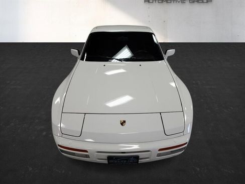 Used 1987 Porsche 944 Turbo image 13