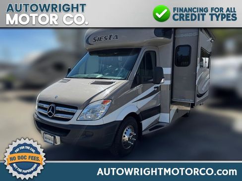 Used 2013 Mercedes-Benz Sprinter 3500 image 1