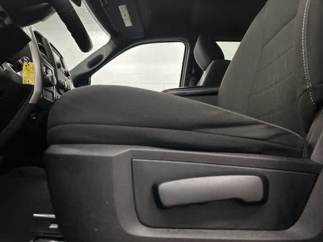 Used 2024 RAM 1500 Warlock RWD image 26