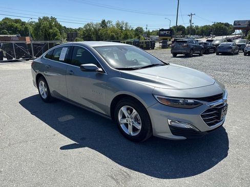 Used 2024 Chevrolet Malibu LT FWD image 7