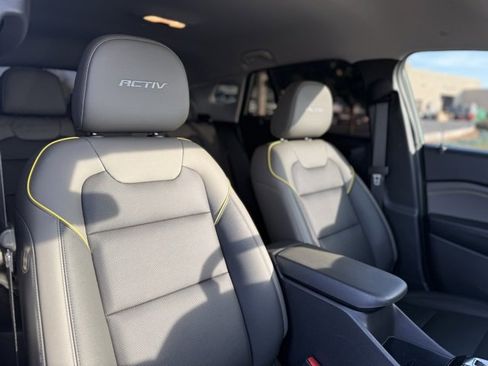 Used 2025 Chevrolet Trax ACTIV w/ Driver Confidence Package image 18