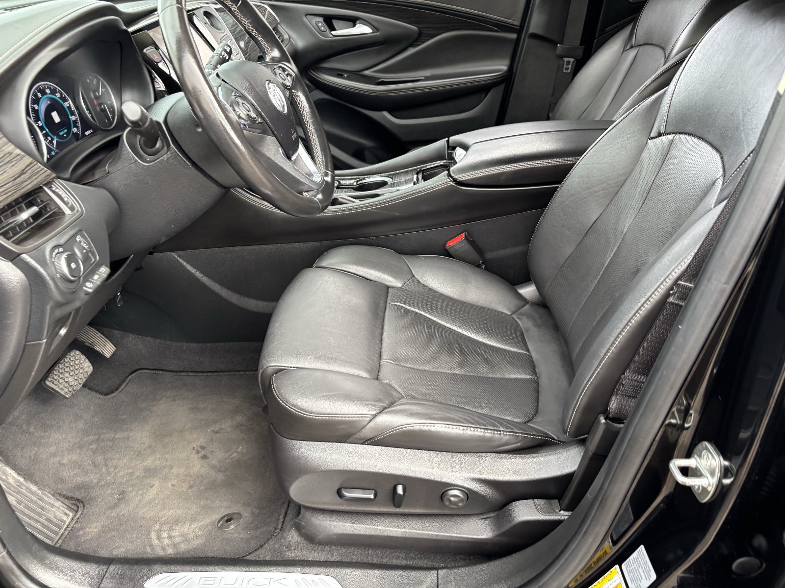 Used 2018 Buick Envision Premium AWD/4WD image 20