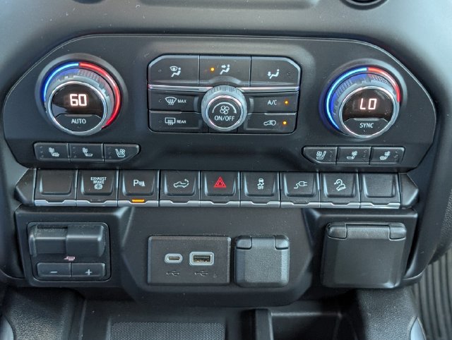 Used 2022 Chevrolet Silverado 2500 LTZ w/ LTZ Plus Package AWD/4WD image 19