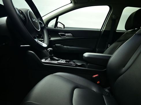 Certified 2025 Kia Sportage EX w/ Premium Package image 55