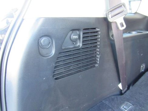 Used 2017 Nissan Armada SL w/ Technology Package image 32