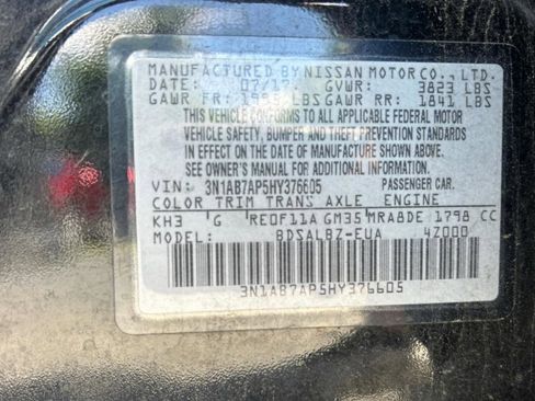 Used 2017 Nissan Sentra S image 12