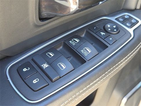 Used 2024 RAM 2500 Rebel w/ Towing Technology Group image 21