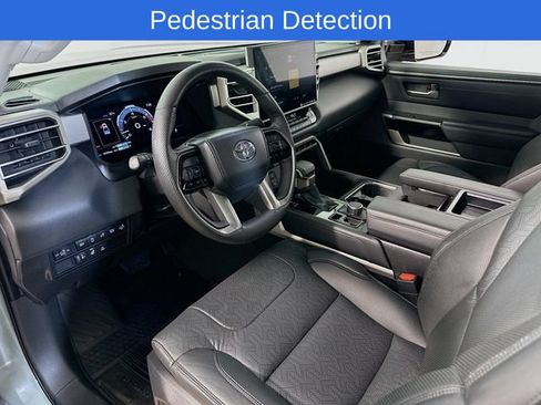 Used 2024 Toyota Tundra Limited AWD/4WD image 15