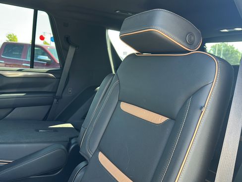 Used 2022 GMC Yukon AT4 w/ Max Trailering Package image 19