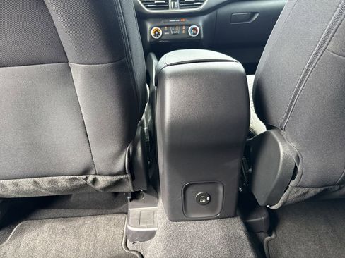 Used 2021 Ford Escape SE FWD image 24