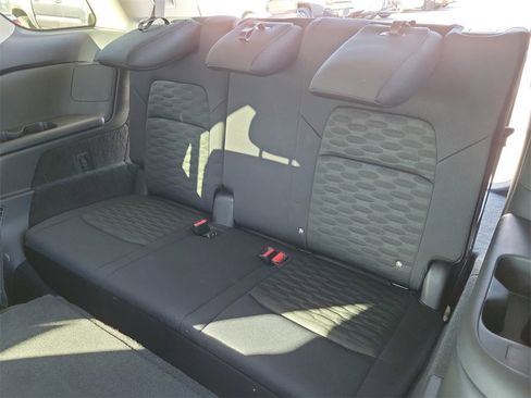 New 2025 Nissan Pathfinder SV image 13