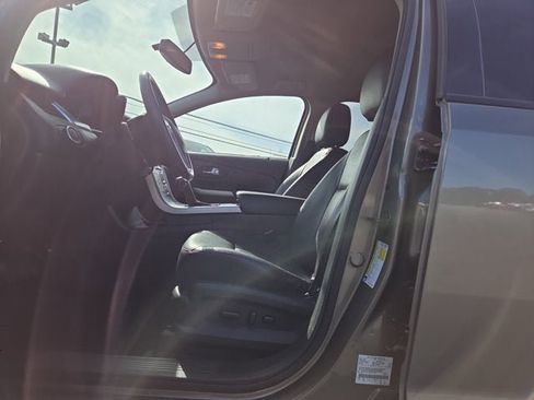 Used 2014 Ford Edge SEL w/ Equipment Group 205A image 9