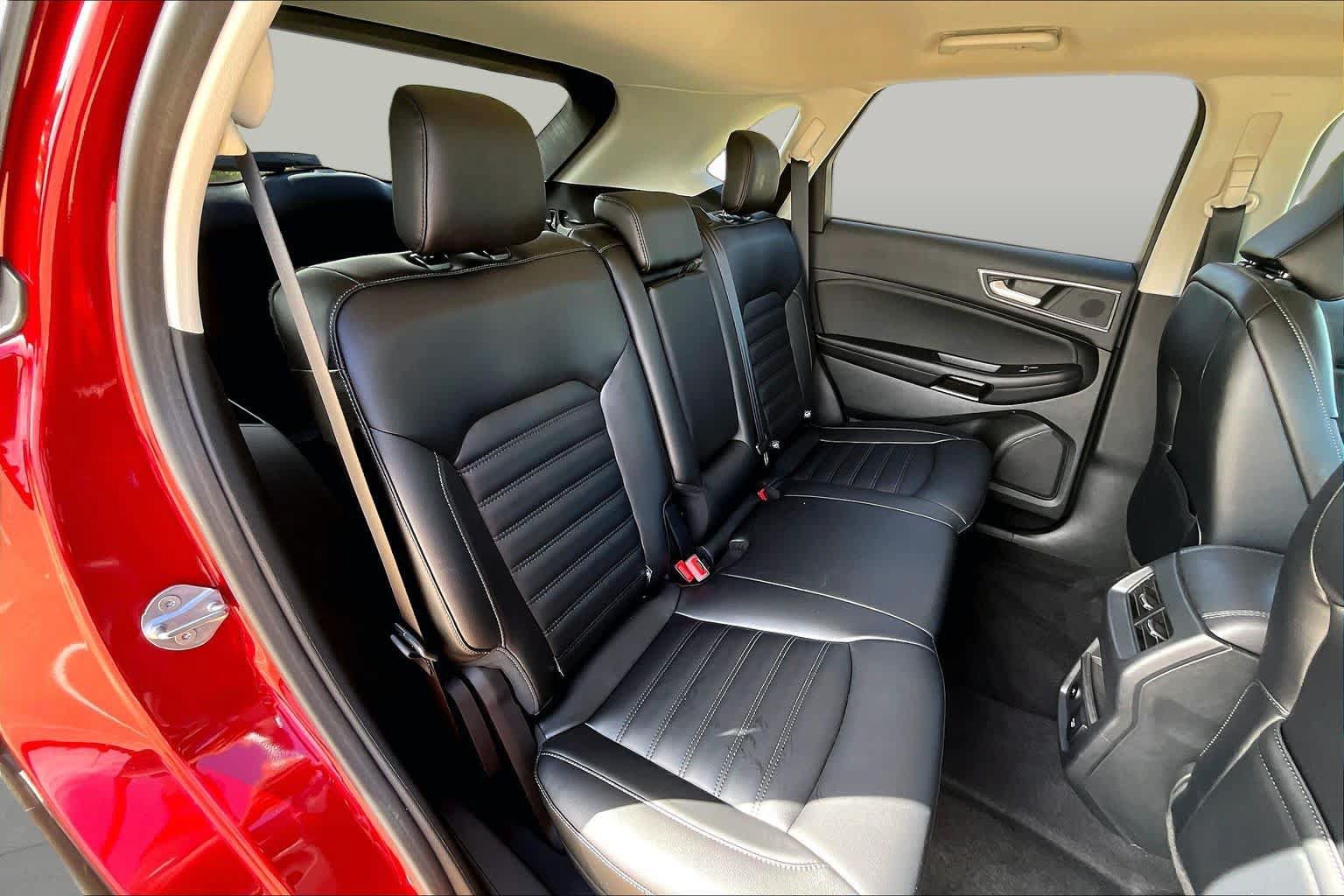 Used 2022 Ford Edge SEL w/ Convenience Package AWD/4WD image 19