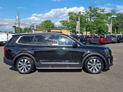 Used 2022 Kia Telluride S AWD/4WD image 7