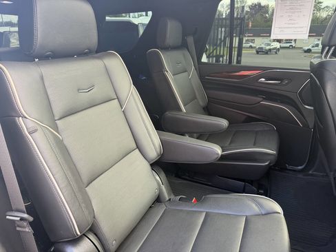Used 2024 Cadillac Escalade Premium Luxury w/ LPO, Floor Liner Package AWD/4WD image 21