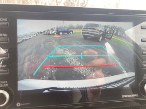 Used 2022 Toyota Corolla LE image 24