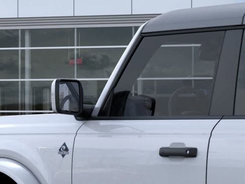 New 2026 Ford Bronco Outer Banks image 22