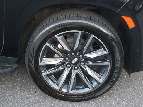 Used 2023 Cadillac Escalade Sport AWD/4WD image 40