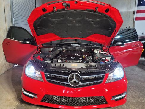 Used 2014 Mercedes-Benz C 250 Coupe image 12