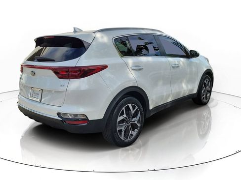Certified 2021 Kia Sportage EX FWD image 4