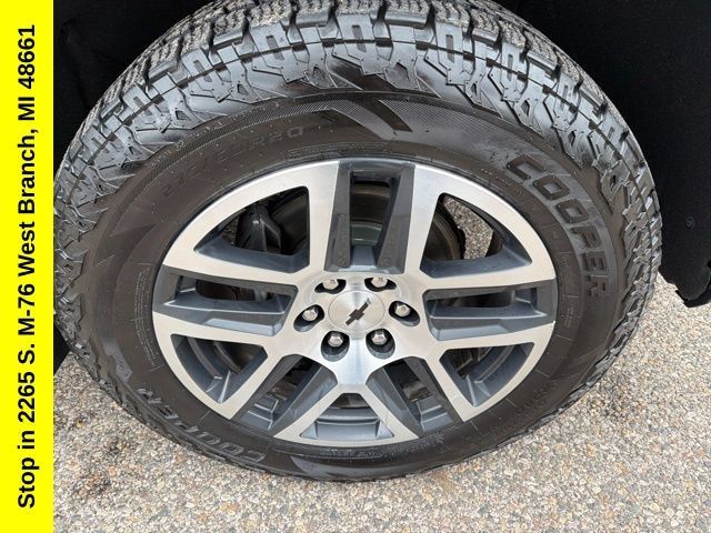 Used 2020 Chevrolet Silverado 1500 LT Trail Boss AWD/4WD image 4