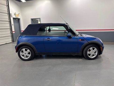 Used 2008 MINI Cooper Convertible FWD image 6
