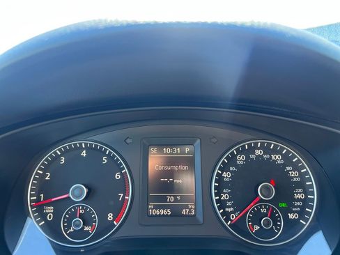 Used 2013 Volkswagen Jetta GLI FWD image 18