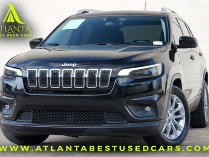 Used 2019 Jeep Cherokee Latitude w/ Popular Appearance Group