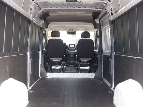 Used 2025 RAM ProMaster 3500 w/ Convenience Group FWD image 5