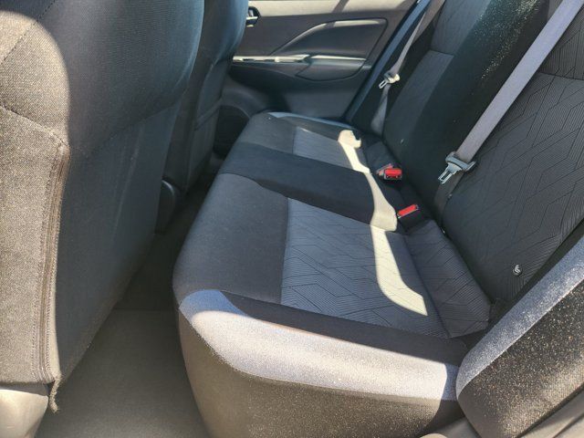 Used 2025 Nissan Versa SV FWD image 28