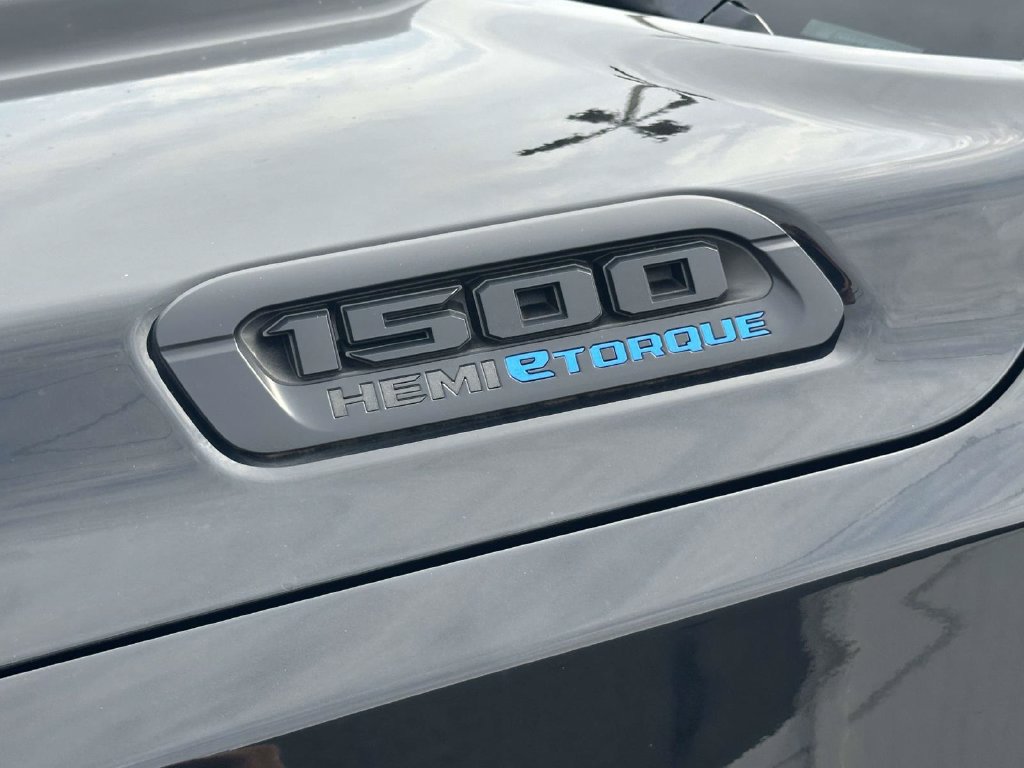Used 2023 RAM 1500 Big Horn AWD/4WD image 10