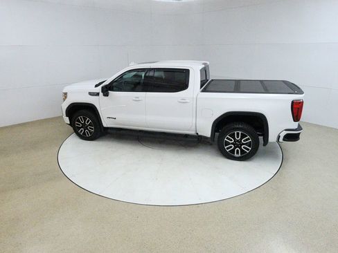 Used 2019 GMC Sierra 1500 AT4 w/ AT4 Premium Package AWD/4WD image 16